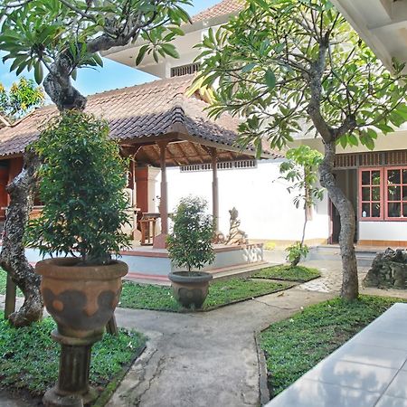 Halaman Depan Hostel Ubud Eksteriør billede